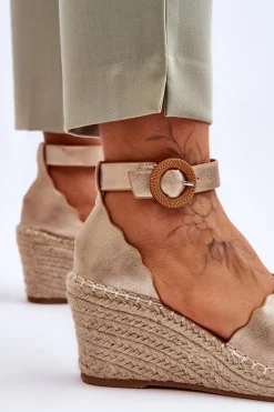 Skórzane Sandały Na Koturnie Comfort Shoe Złote Verola