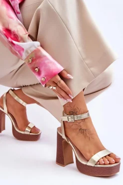 Skórzane Sandały Na Masywnej Platformie Złote Marina