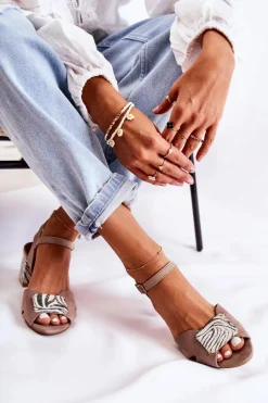 Skórzane Sandały Na Obcasie Maciejka 04120-10 Beżowe