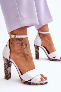 Skórzane Sandały Na Obcasie Maciejka 06081-11 Białe