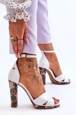 Skórzane Sandały Na Obcasie Maciejka 06081-11 Białe