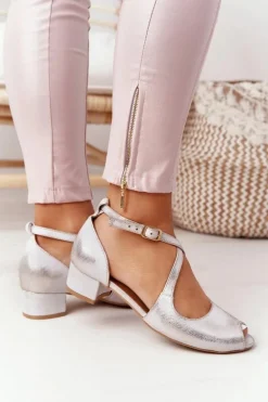 Skórzane Sandały Na Obcasie Maciejka 04509-45 Beżowo-Złote