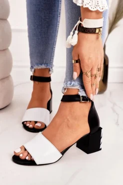 Skórzane Sandały Na Obcasie Laura Messi 2285 Zebra Czarne