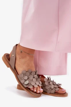 Skórzane Sandały Na Płaskim Obcasie Zazoo 40425 Ciemnobeżowe