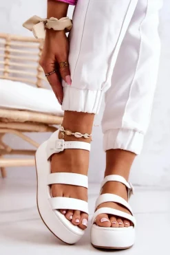 Skórzane Sandały Na Sprzączkę Białe Graceful