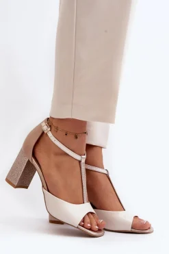Skórzane Sandały Na Słupku Laura Messi 2759 Beżowe