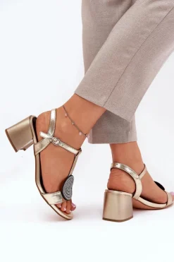 Skórzane Sandały Na Słupku Z Ozdobą D&A JC51-842 Złote