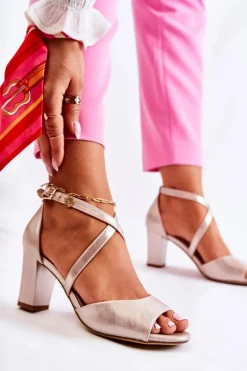 Skórzane Sandały Na Słupku Złote Damess