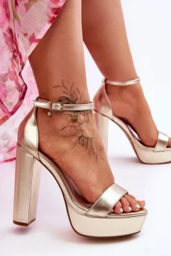 Skórzane Sandały Na Wysokim Słupku I Platformie Złote Sky Dream