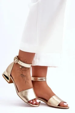 Skórzane Sandały Na Złotym Obcasie Laura Messi 2143 Złote