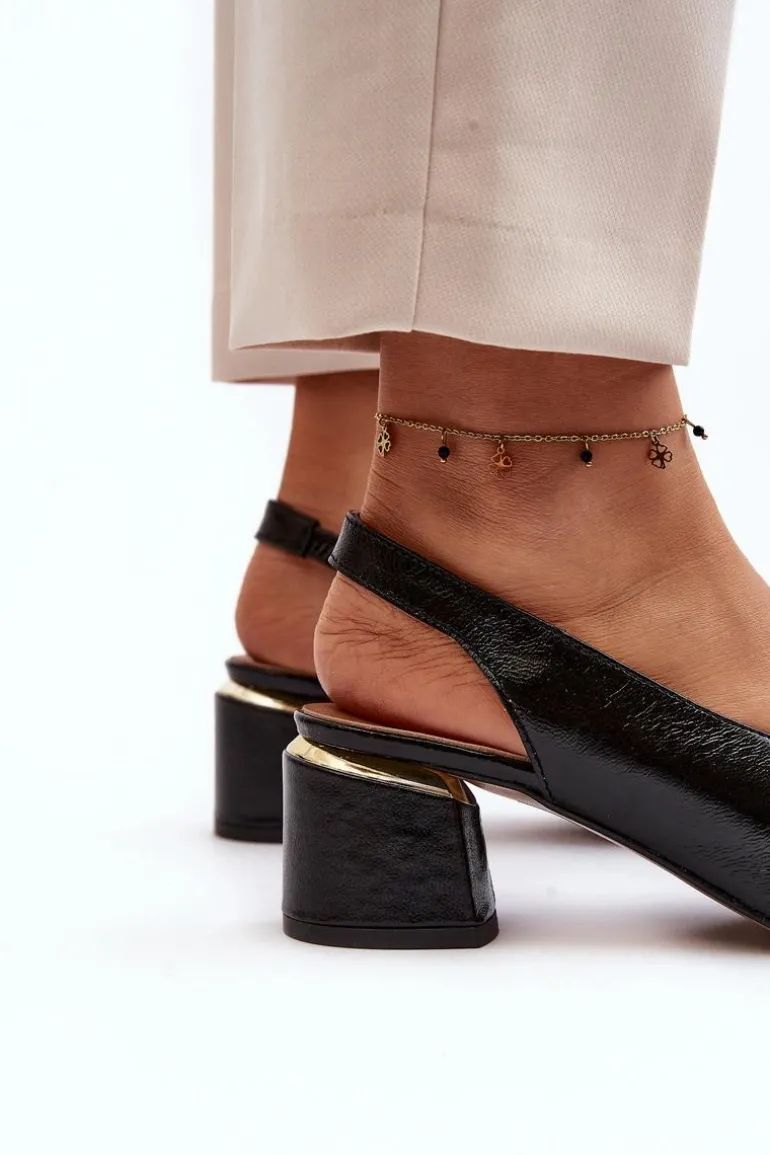 Skórzane Sandały Z Ozdobą Laura Messi 2719 Czarne