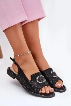 Skórzane Sandały Z Ozdobą Na Płaskim Obcasie S.Barski KV51-096 Czarne