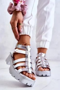 Skórzane Sandały Z Paseczkami Srebrne Minorite