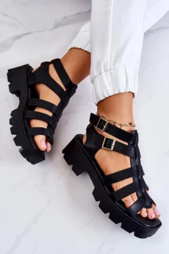 Skórzane Sandały Z Paseczkami Czarne Minorite