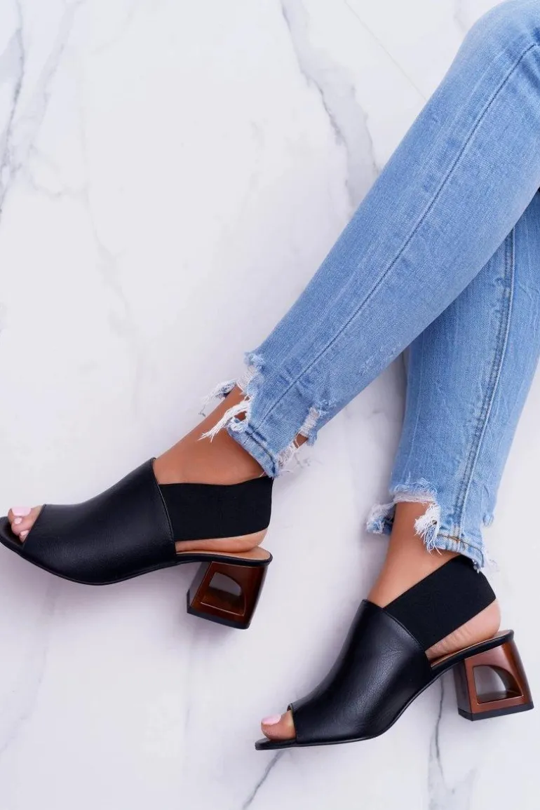 Skórzane Sandały Ze Ściągaczem Laura Messi 1919 Czarne