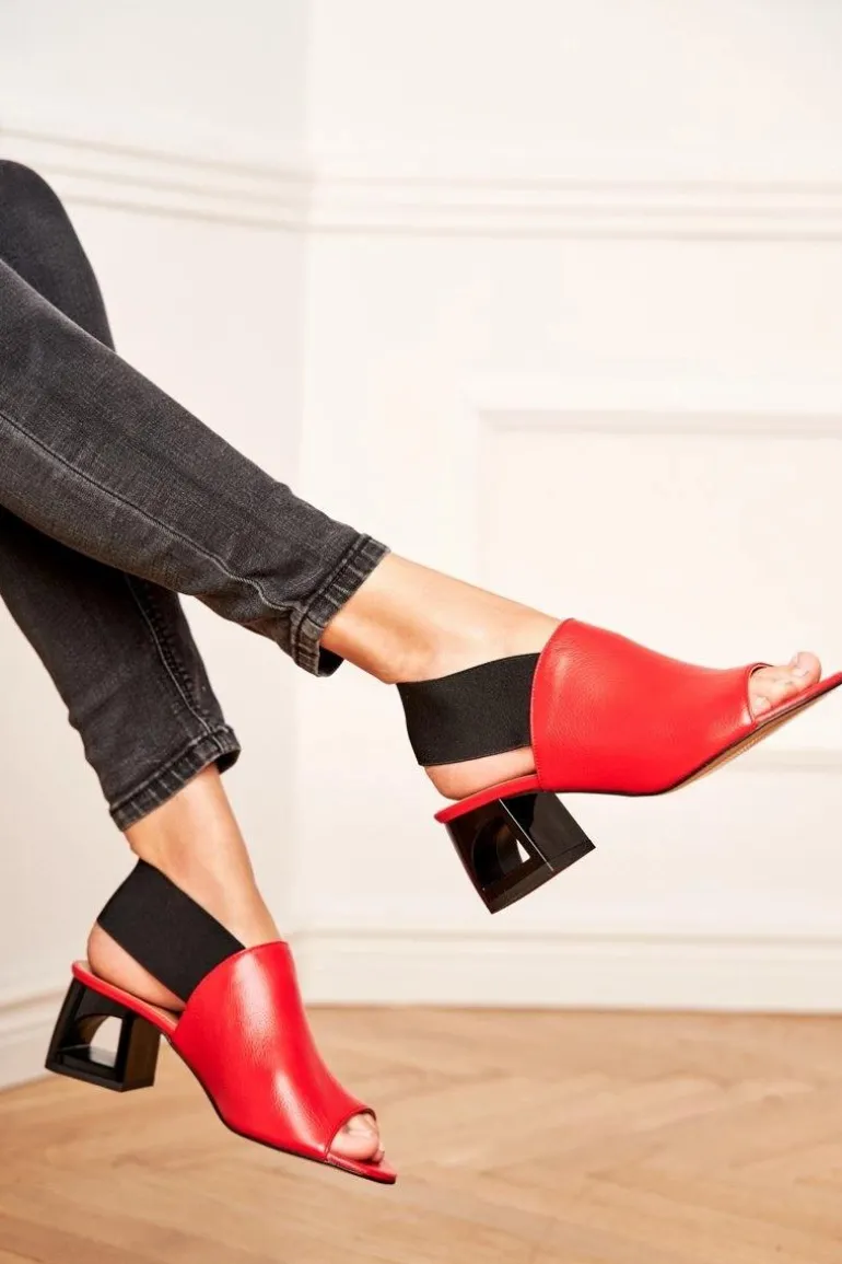 Skórzane Sandały Ze Ściągaczem Laura Messi 1919 Czerwone