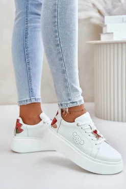 Skórzane Sneakersy Damskie Na Platformie Z Przypinką I Ozdobnym Kwiatem 89100 Białe