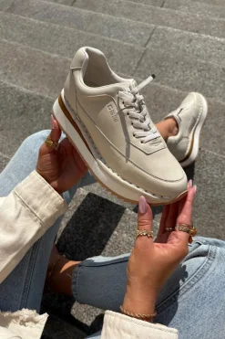 Skórzane Sneakersy Damskie Na Platformie Big Star RR274A334 Beżowe