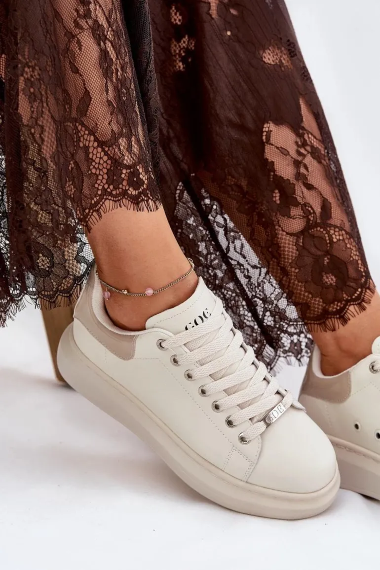 Skórzane Sneakersy Damskie Na Platformie GOE RR2N4004 Beżowe