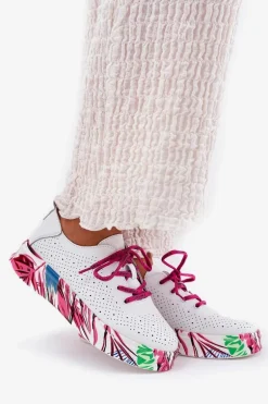 Skórzane Sneakersy Damskie Na Wzorzystej Platformie Vinceza 88017 Białe