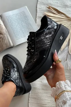 Skórzane Sznurowane Półbuty Damskie Na Platformie Artiker 57C2043 Czarno-Srebrne