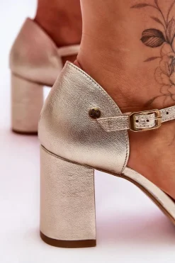 Skórzane Wygodne Sandały Maciejka 06025-25 Złote