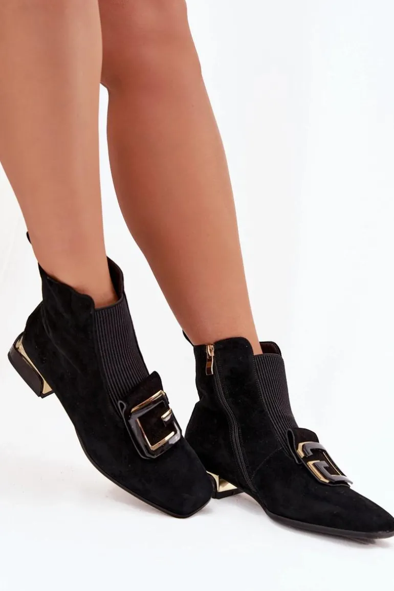 Skórzane Zamszowe Botki Damskie Na Niskim Obcasie Z Ozdobą D&A MR52-217 Czarne