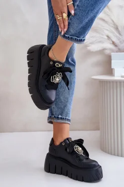 Sneakersy Damskie Na Masywnej Podeszwie Ze Złotą Ozdobą CheBello 4530 Czarne