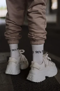 Sneakersy Damskie Na Masywnej Podeszwie Jasnobeżowe Nevela