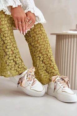 Sneakersy Damskie Na Platformie Z Ozdobnym Sznurowaniem Białe Mistra