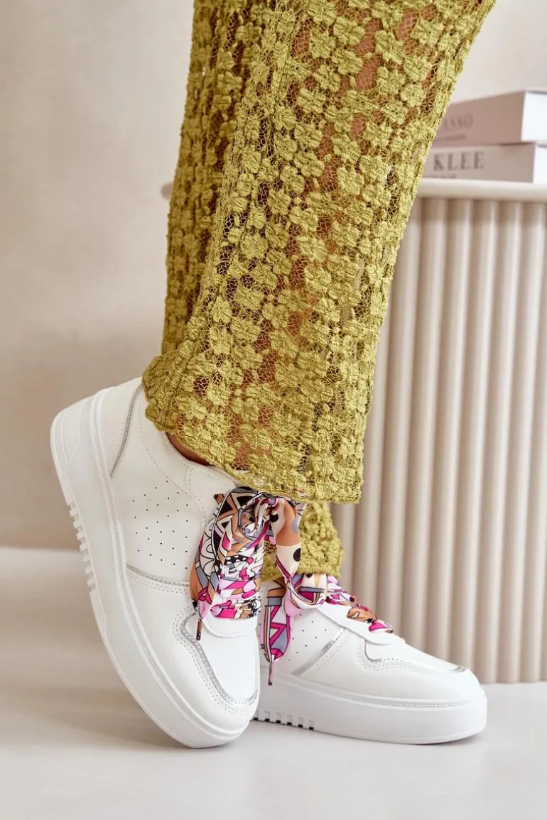 Sneakersy Damskie Na Platformie Z Ozdobnym Sznurowaniem Białe Mistra