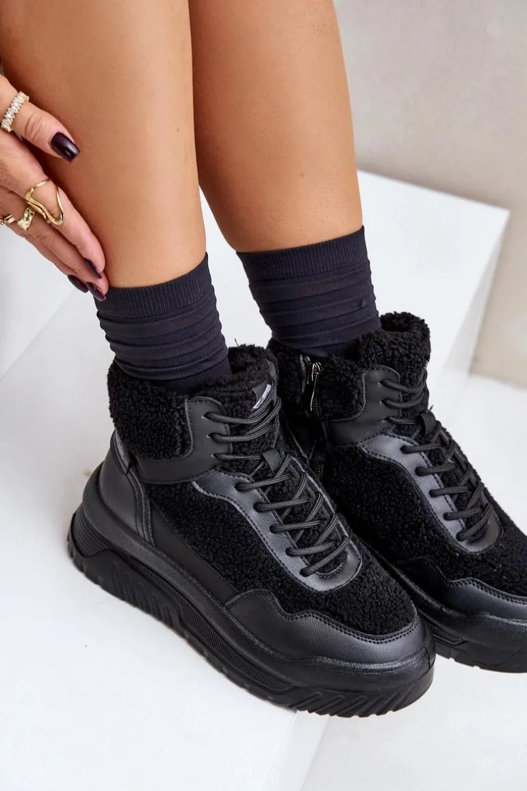 Sneakersy Damskie Na Platformie Z Futerkiem Typu Baranek Lee Cooper LCJ-24-47-3145 Czarne
