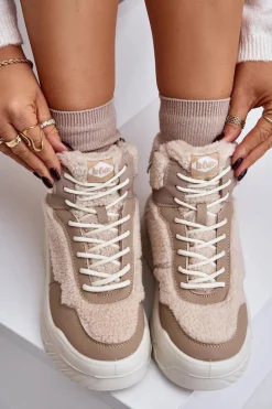 Sneakersy Damskie Na Platformie Z Futerkiem Typu Baranek Lee Cooper LCJ-24-47-3146 Beżowe