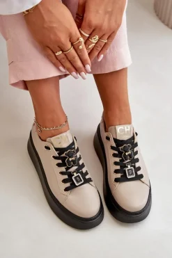 Sneakersy Damskie Skórzane Z Przypinkami Na Platformie CheBello 4596 Beżowe
