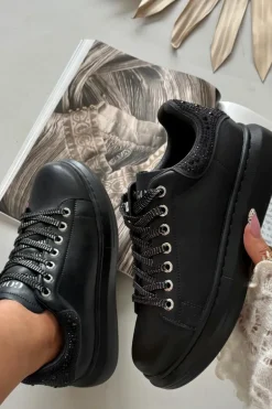 Sneakersy Damskie Z Naturalnej Skóry GOE OO2N4004 Czarne