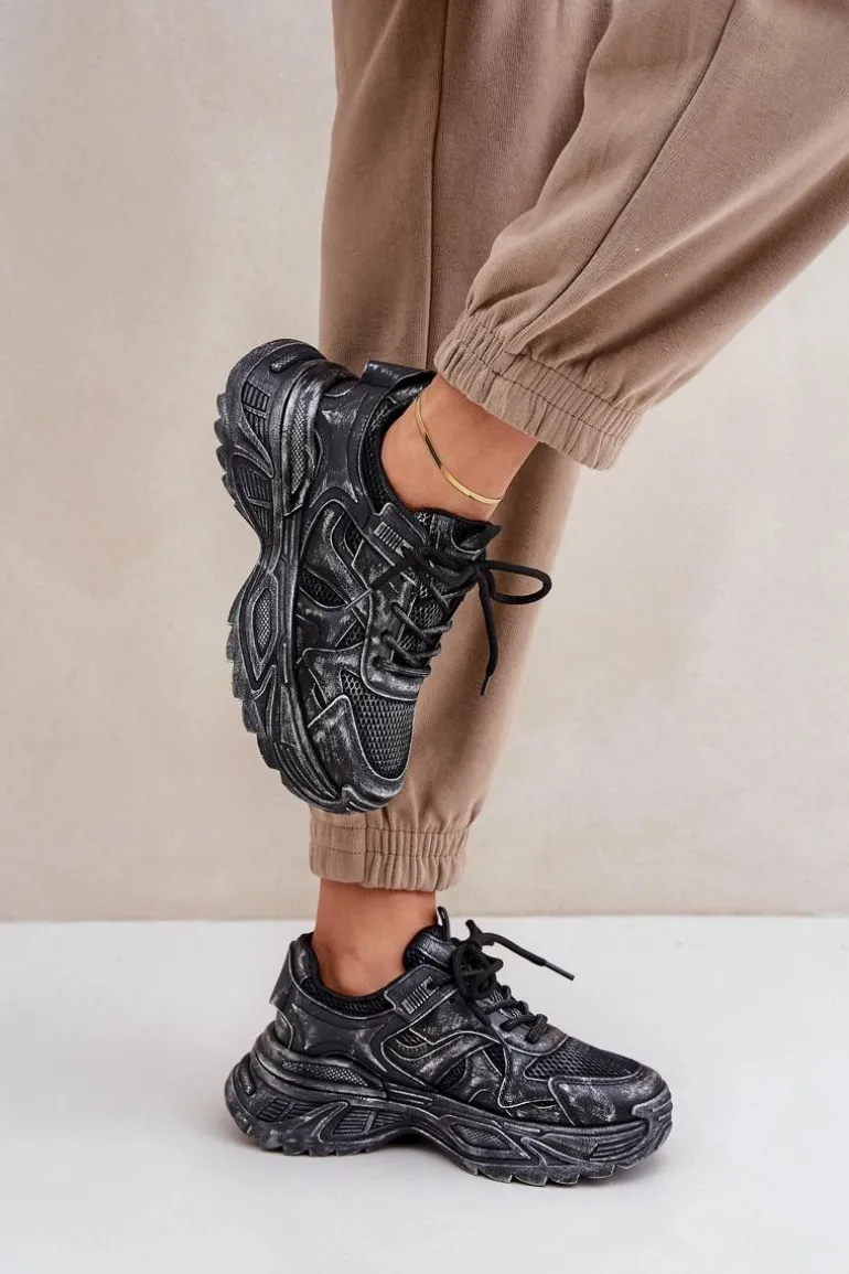 Sneakersy Damskie Z Przetarciami Na Platformie Czarne Seladwen