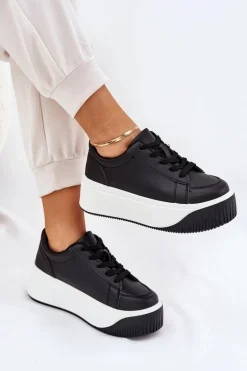 Sneakersy Na Masywnej Platformie Gładkie Czarne Tirvanis