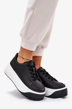Sneakersy Na Masywnej Platformie Gładkie Czarne Tirvanis