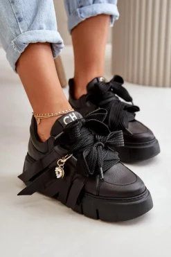 Sneakersy Skórzane Damskie Na Platformie Czarne CheBello 4568