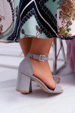 Szare Damskie Sandały Na Słupku Zamsz NewGenua