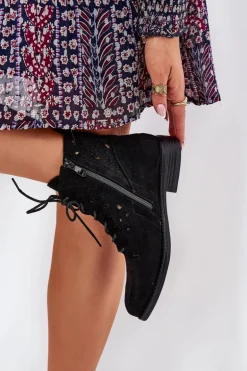 Sznurowane Botki Z Ażurowym Wzorem S.Barski HY51-136 Czarne