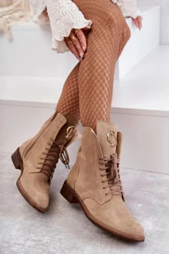 Sznurowane Zamszowe Botki Z Ozdobą Nicole 2750 Beżowe