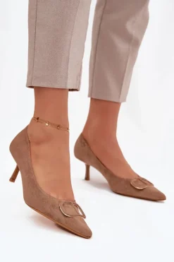 Szpilki Damskie Z Ozdobnym Detalem Ciemnobeżowe Amelora