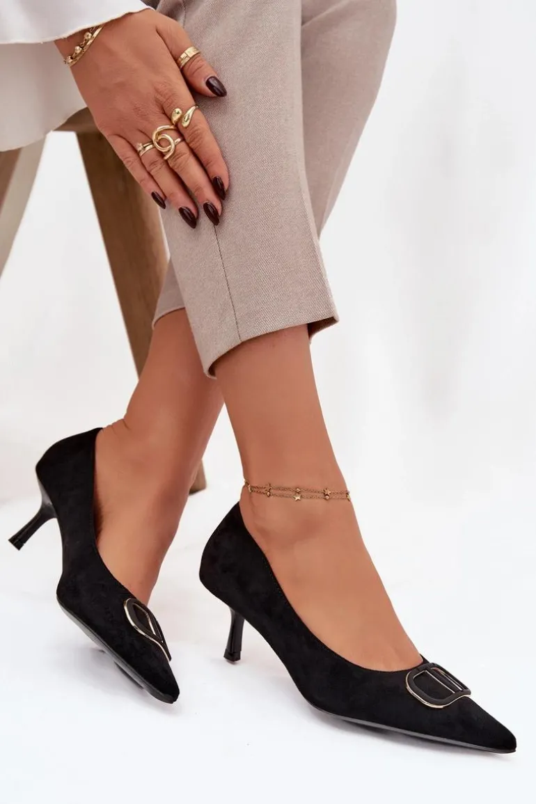 Szpilki Damskie Z Ozdobnym Detalem Czarne Amelora