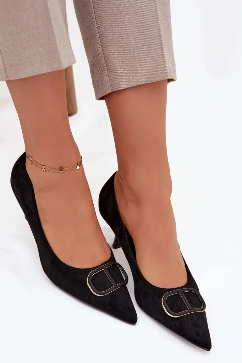 Szpilki Damskie Z Ozdobnym Detalem Czarne Amelora