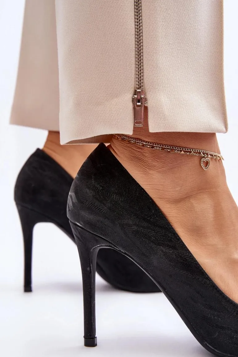 Szpilki Zdobione Brokatem Czarne Klonisa