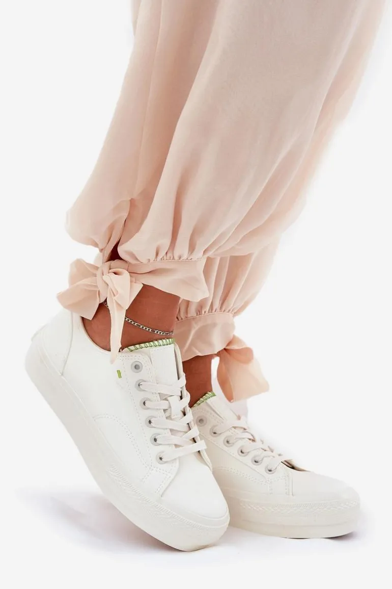 Trampki Damskie Na Platformie Z Eko Skóry Big Star RR274A295 Białe