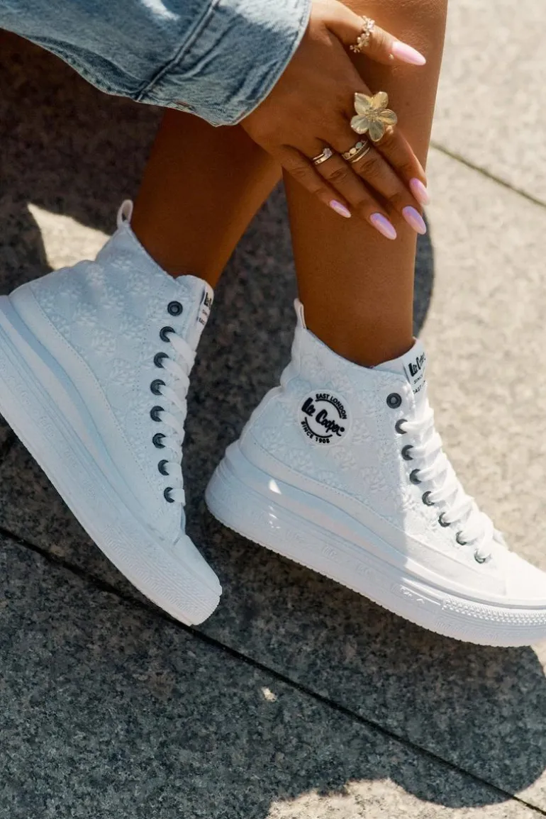 Trampki Damskie Na Platformie Lee Cooper LCW-25-44-3209L Biale