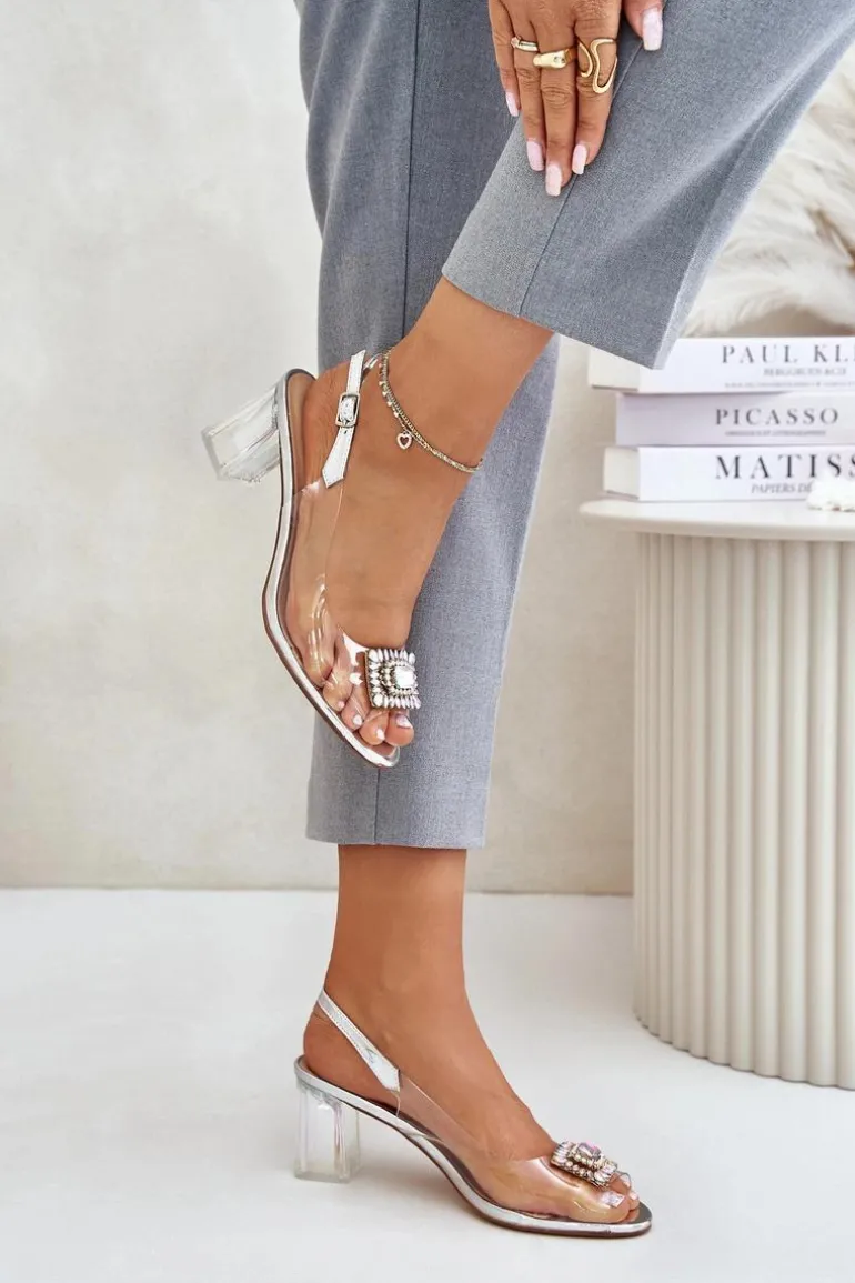 Transparentne Sandały Z Broszką Na Słupku D&A MR42-031 Srebrne