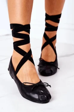 Wiązane Baleriny Lu Boo Czarne